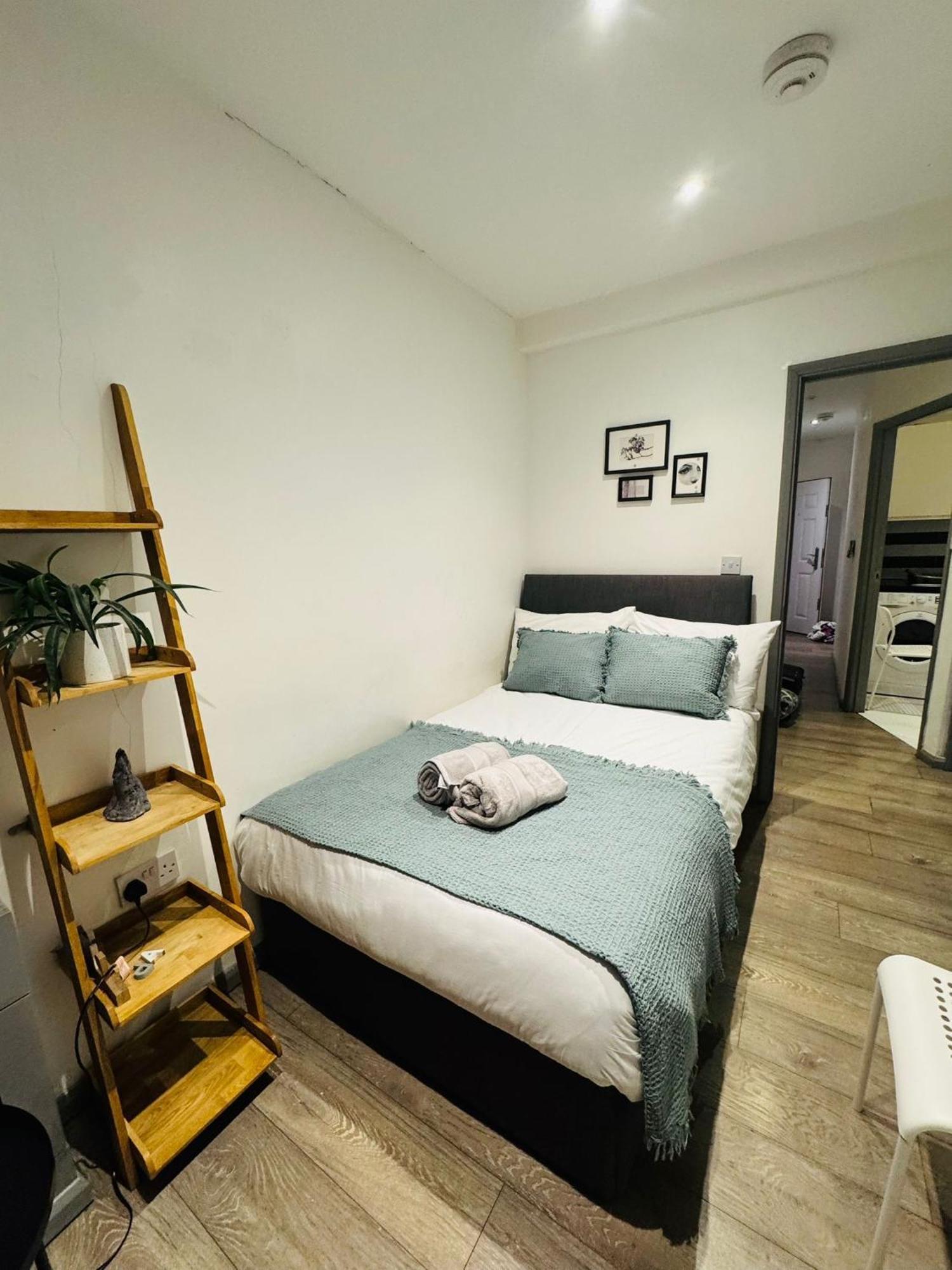 "Spacious Family, Friendly" 1 Bedroom In Kings Cross, St Pancras!!!118A Λονδίνο Εξωτερικό φωτογραφία